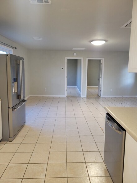 Building Photo - 3162 E Fm 389