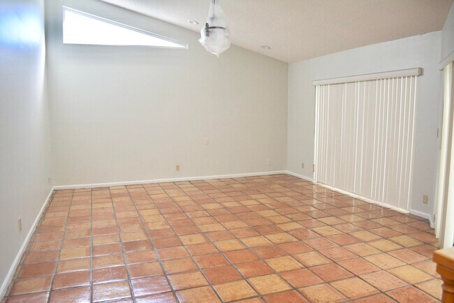 Building Photo - 11933 Waterwood Dr