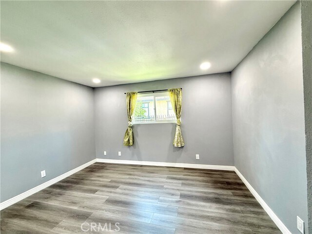 Building Photo - 12835 10th St