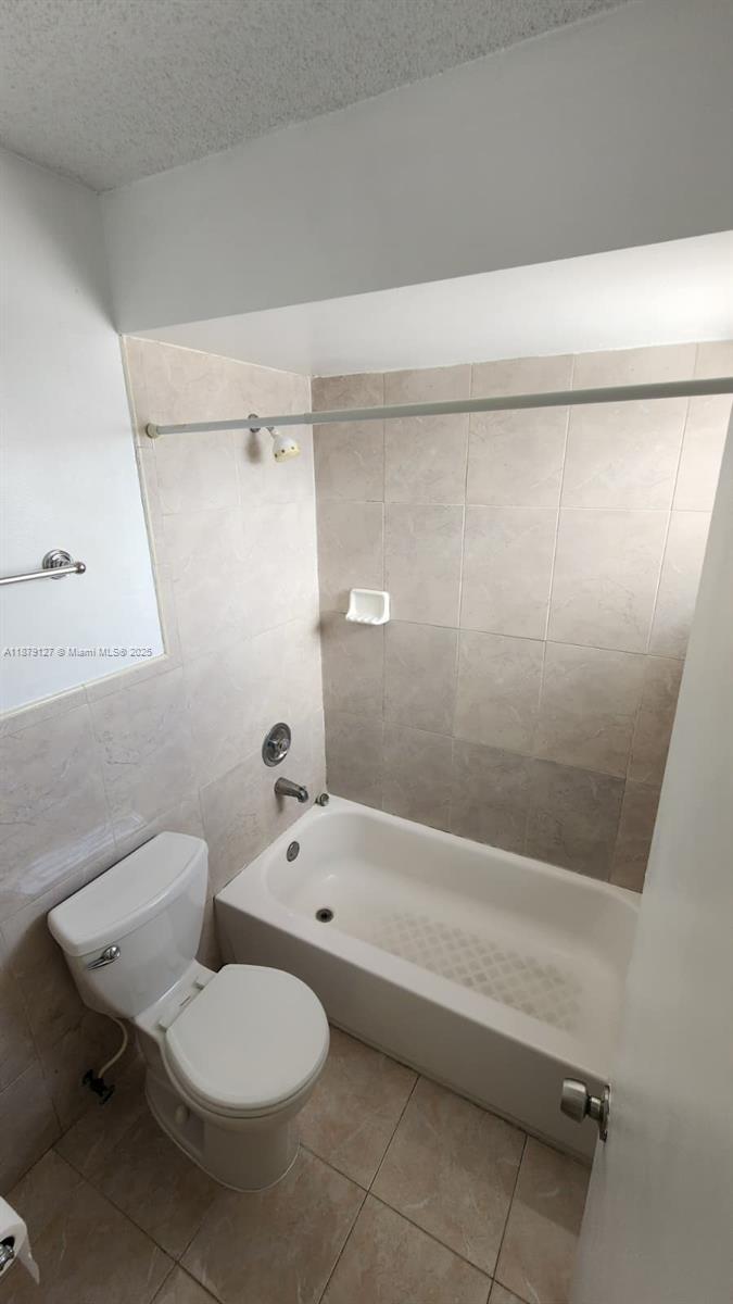 Building Photo - 6334 NW 170th Ln