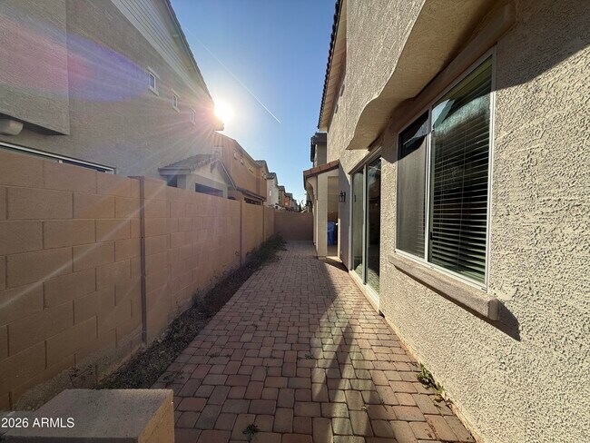 Building Photo - 4377 E Toledo St