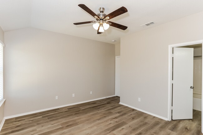 Building Photo - 1213 Crooked Creek Ct