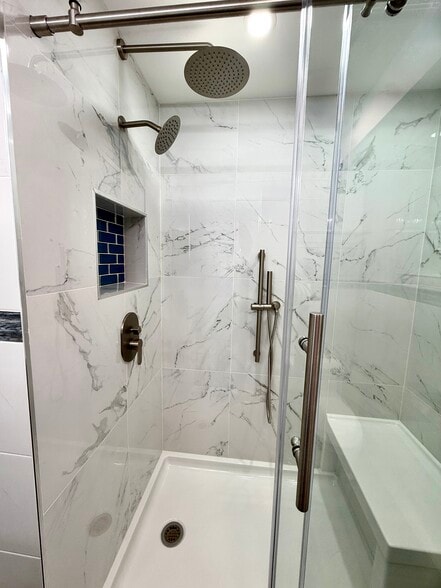 Great 3 shower features including rain shower and wand. Thick 3/8” shower glass vs standard 1/4” - 16W671 56th St