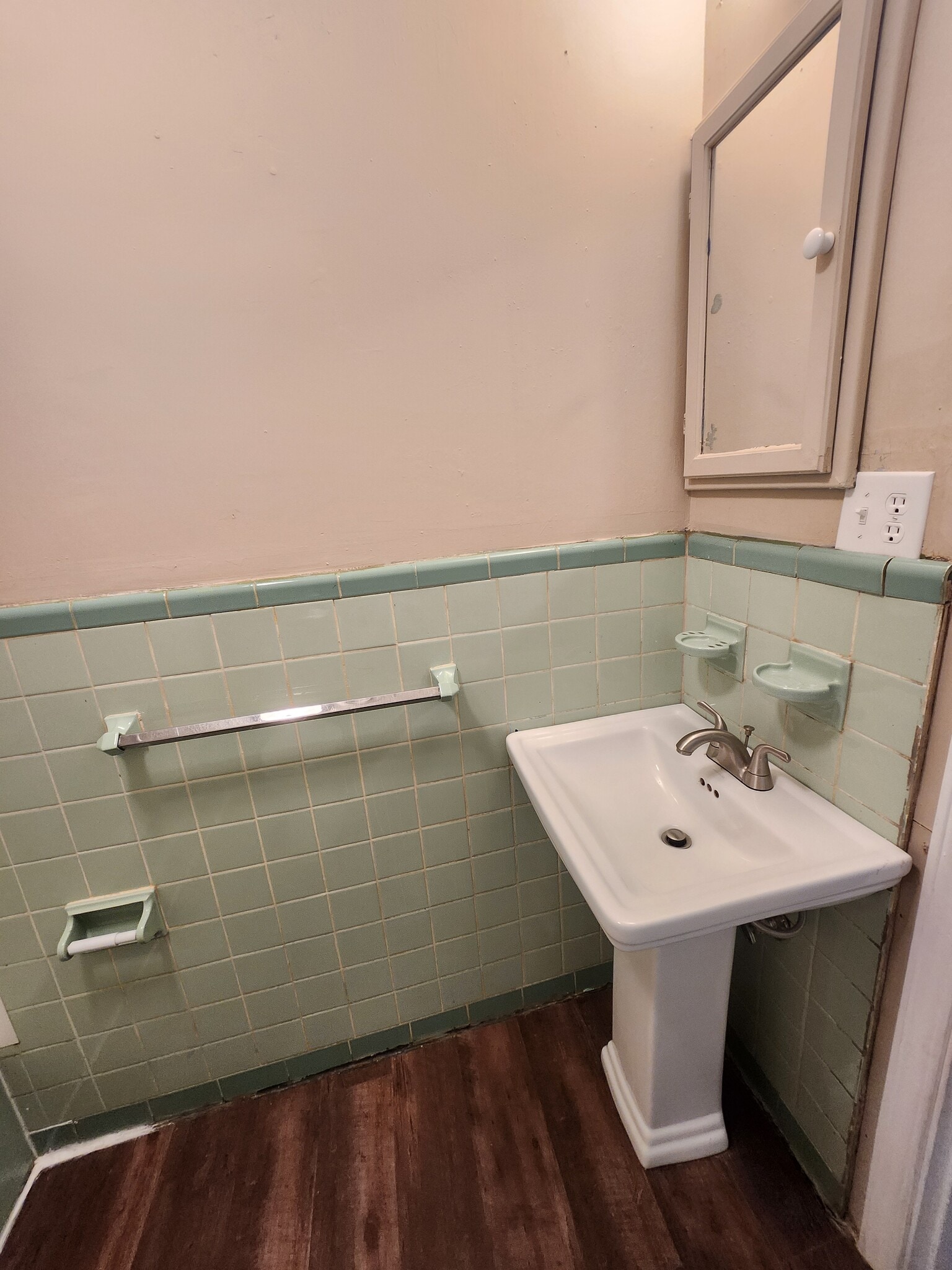 Building Photo - 2119 US-421