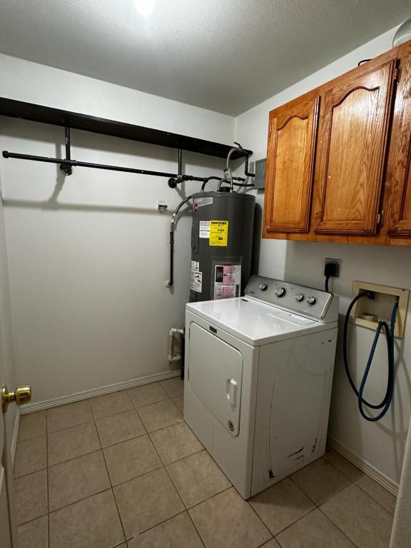 Building Photo - 1024 Matamoros St