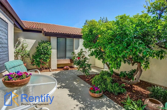 Building Photo - Gated 2bed/2bath home with lots of amenities
