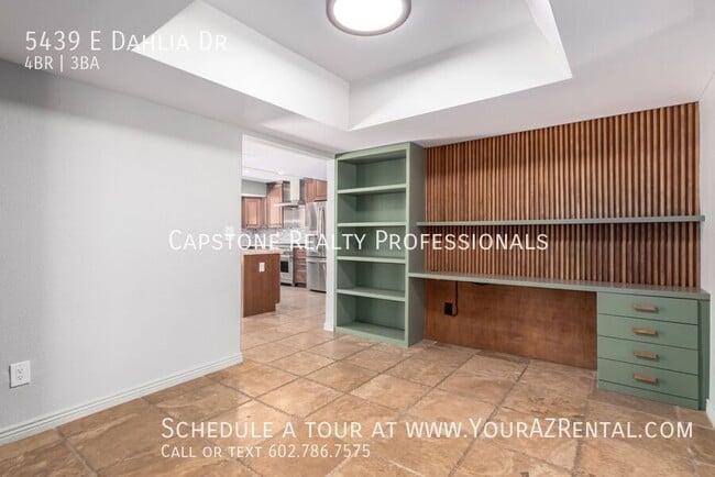 Building Photo - 5439 E Dahlia Dr