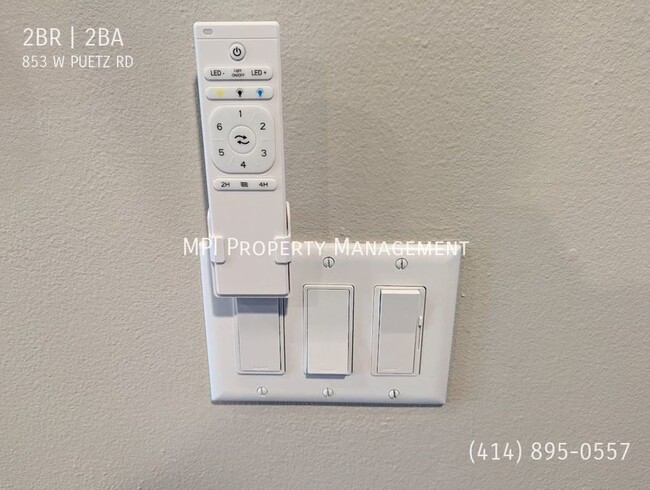 Building Photo - 853 W. Puetz Road - 2 Bedroom, 2 Bathroom ...