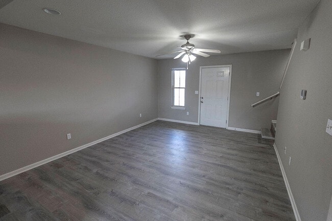 Building Photo - 3927 Snowy Owl Dr