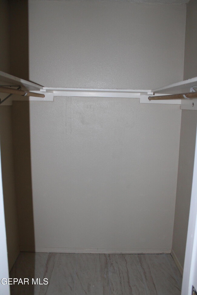 Building Photo - 11668 Diana Lynn Ct