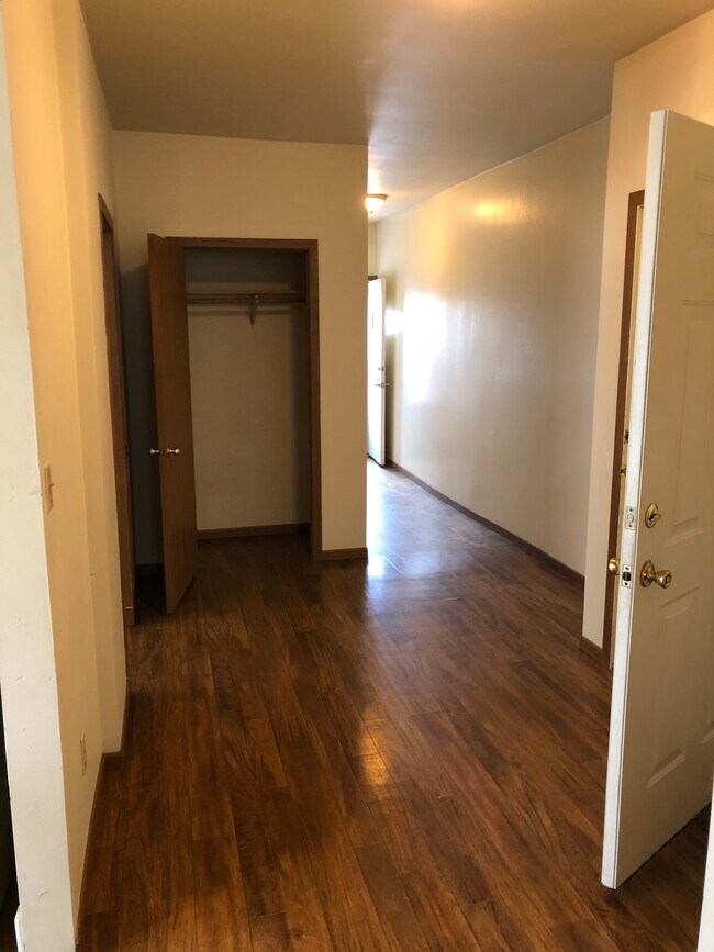 958 W 6th Ave 958 W 6th Ave Oshkosh WI 54902 Apartment Finder