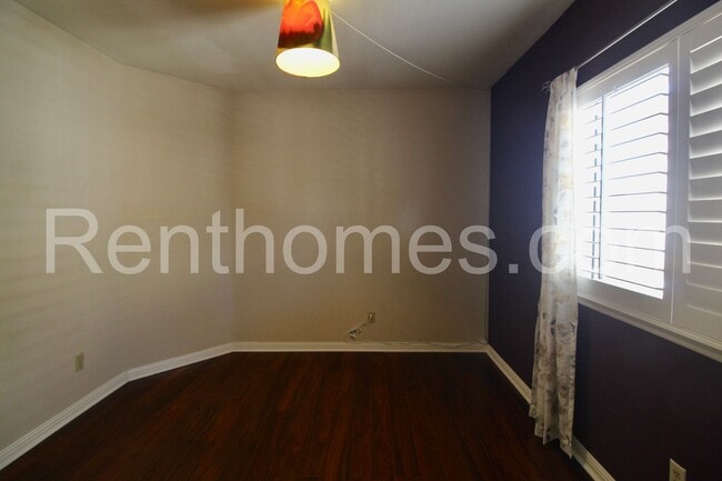 Building Photo - 11743 Windcrest Ln