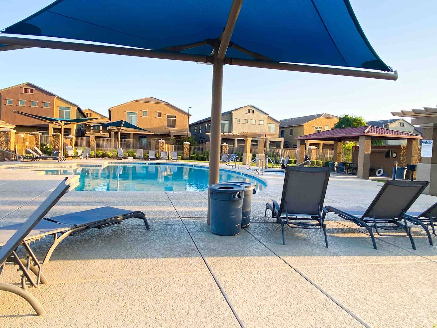 Building Photo - 1350 S Greenfield Rd