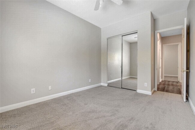 Building Photo - 2411 Winter Cliffs St