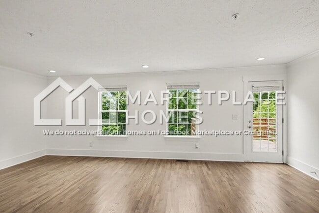 Building Photo - 155 Arbor Lp