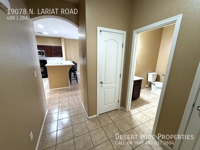 Building Photo - 19078 N Lariat Rd