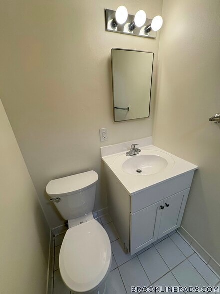 Building Photo - 175 Freeman St