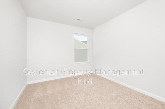 Building Photo - 1122 Banworth Ct