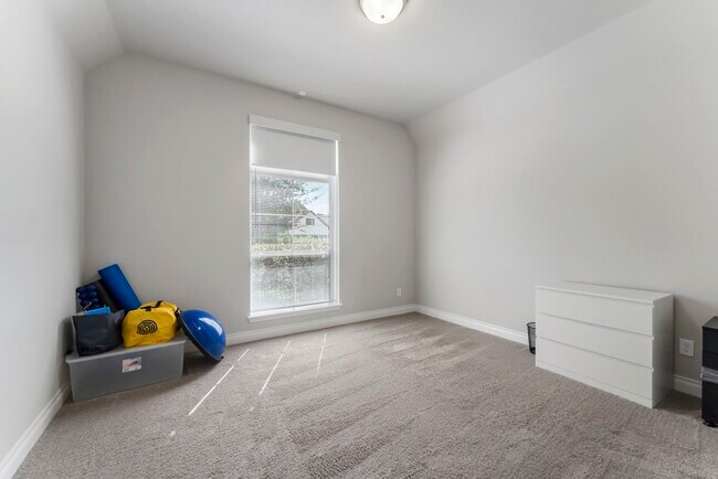 Building Photo - 9410 Mont Ellie Ln