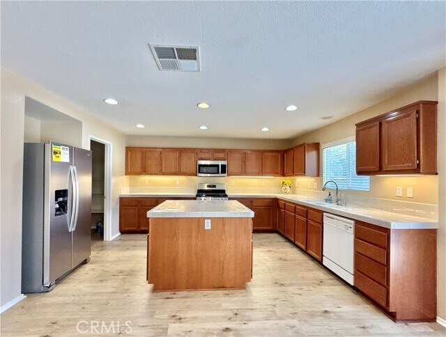 Building Photo - 29064 Azara St