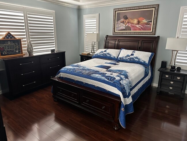 Building Photo - 2000 Ardmore Way