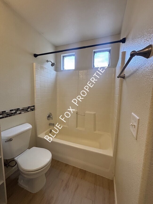 Building Photo - 3149 S Quinn Dr