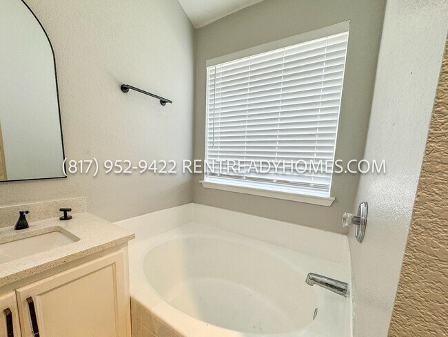 Building Photo - 8339 Wesson Rd