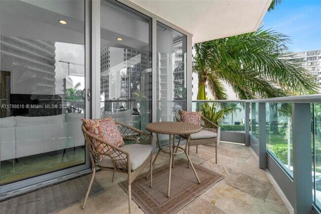 Primary Photo - 1331 Brickell Bay Dr