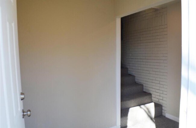 Building Photo - 3007 Grovey St