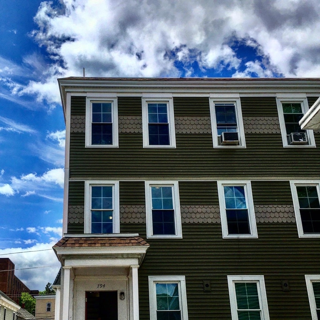 Building Photo - 794 Merrimack St