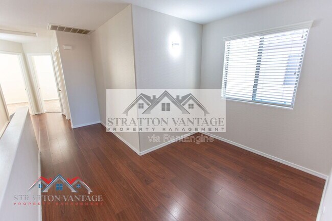 Building Photo - 40510 W Hayden Dr