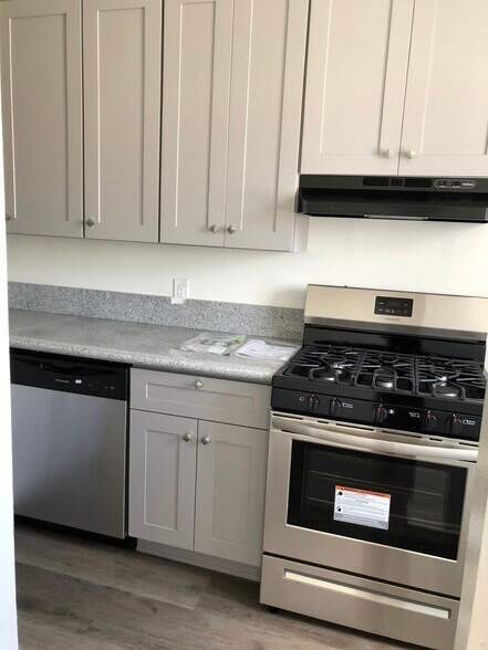 Building Photo - 1244 Orange N Dr