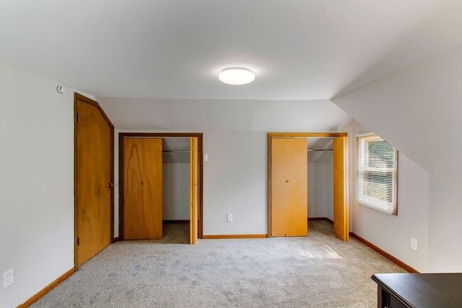 Building Photo - 7255 Osceola Dr