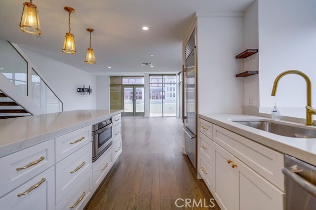 Building Photo - 35 N Raymond Ave