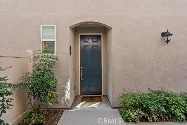 Building Photo - 14610 Isla Vista Dr