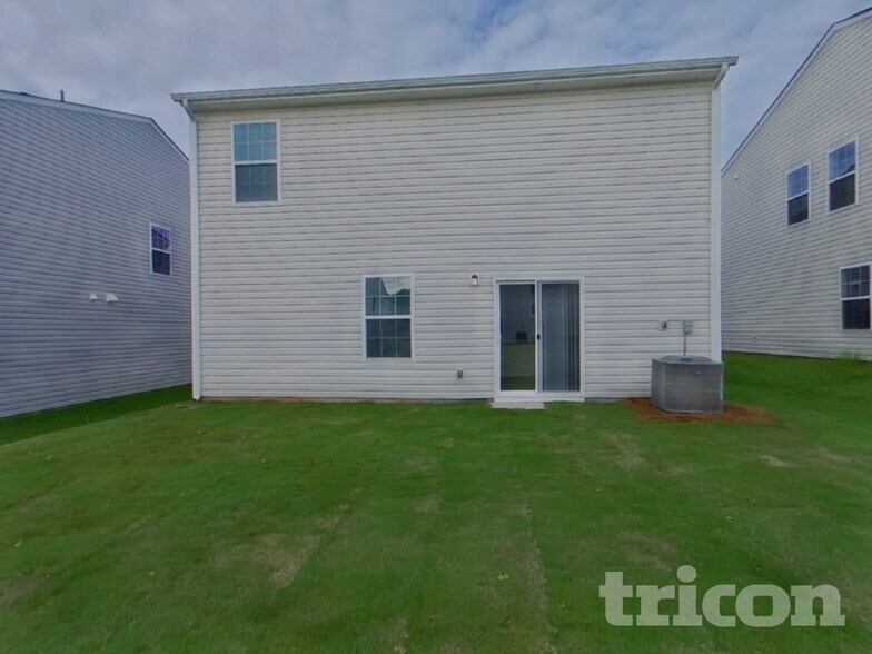 Building Photo - 4030 Rustling Grass Trl