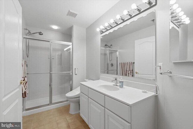 Building Photo - 47791 Macgill Ct
