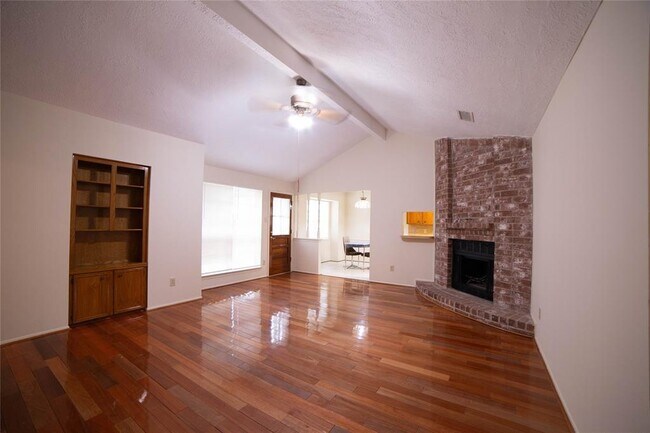 Building Photo - 13214 Ensley Wood Dr