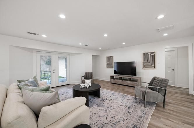 Building Photo - 5538 Yarwell Dr