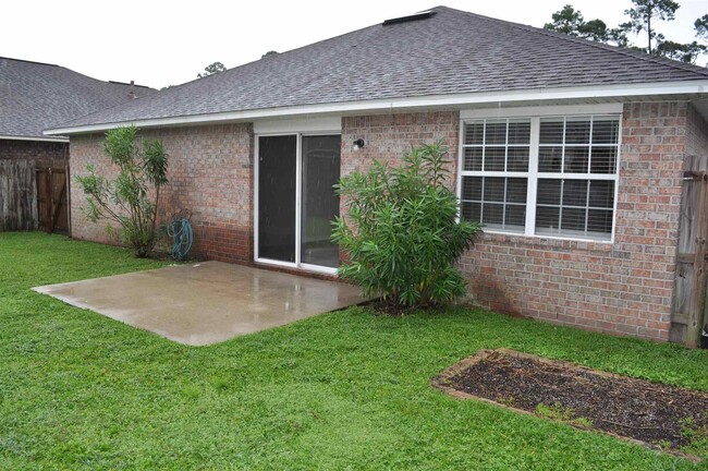 Building Photo - 673 Mozingo Ln