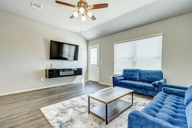 Building Photo - 10658 Red Orchid Dr