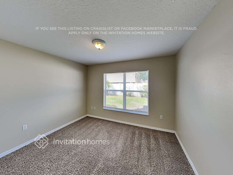 Building Photo - 10721 Boyette Creek Blvd