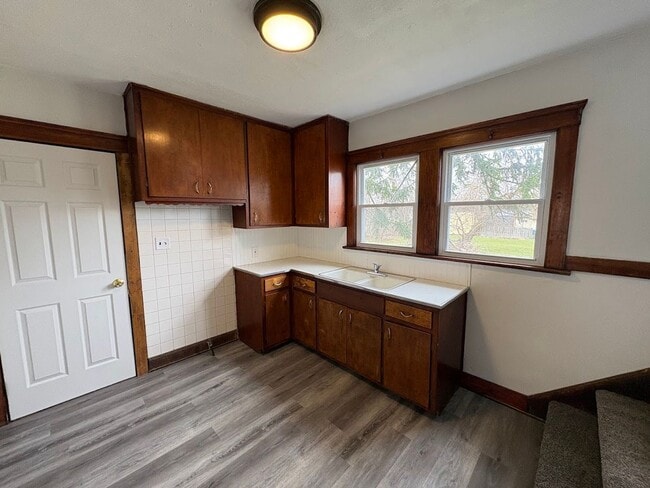 Building Photo - Three bedroom one bathroom 2 story home for rent