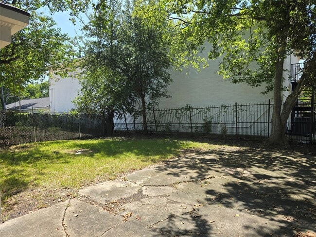 Building Photo - 4142 Alvin St