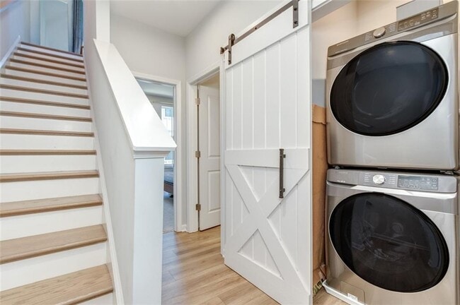 Building Photo - 912 Brees Ct