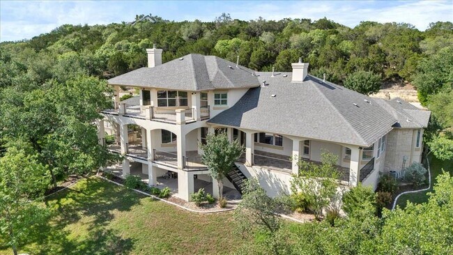 Building Photo - 8600 Bluegrass Dr
