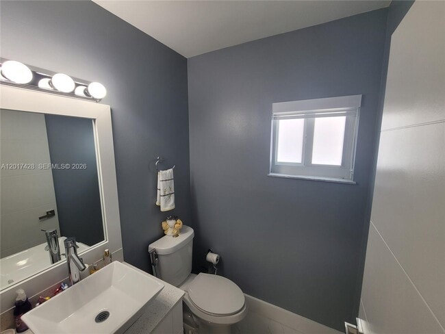 Building Photo - 7506 NW 169th Terrace