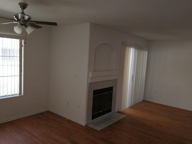 Building Photo - 4308 W Lake Mead Blvd