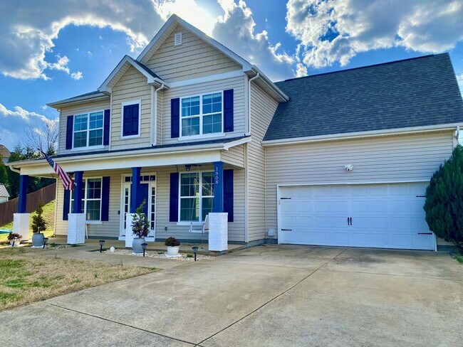 Primary Photo - Great Location!! - 3 bedroom 2.5 bath home