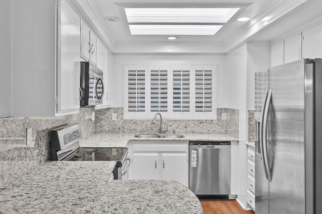 Building Photo - Laguna Woods 55+